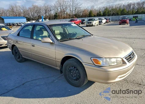 2000 Toyota Camry Le из США, поврежденный, VIN 4T1BF22K0YU938467